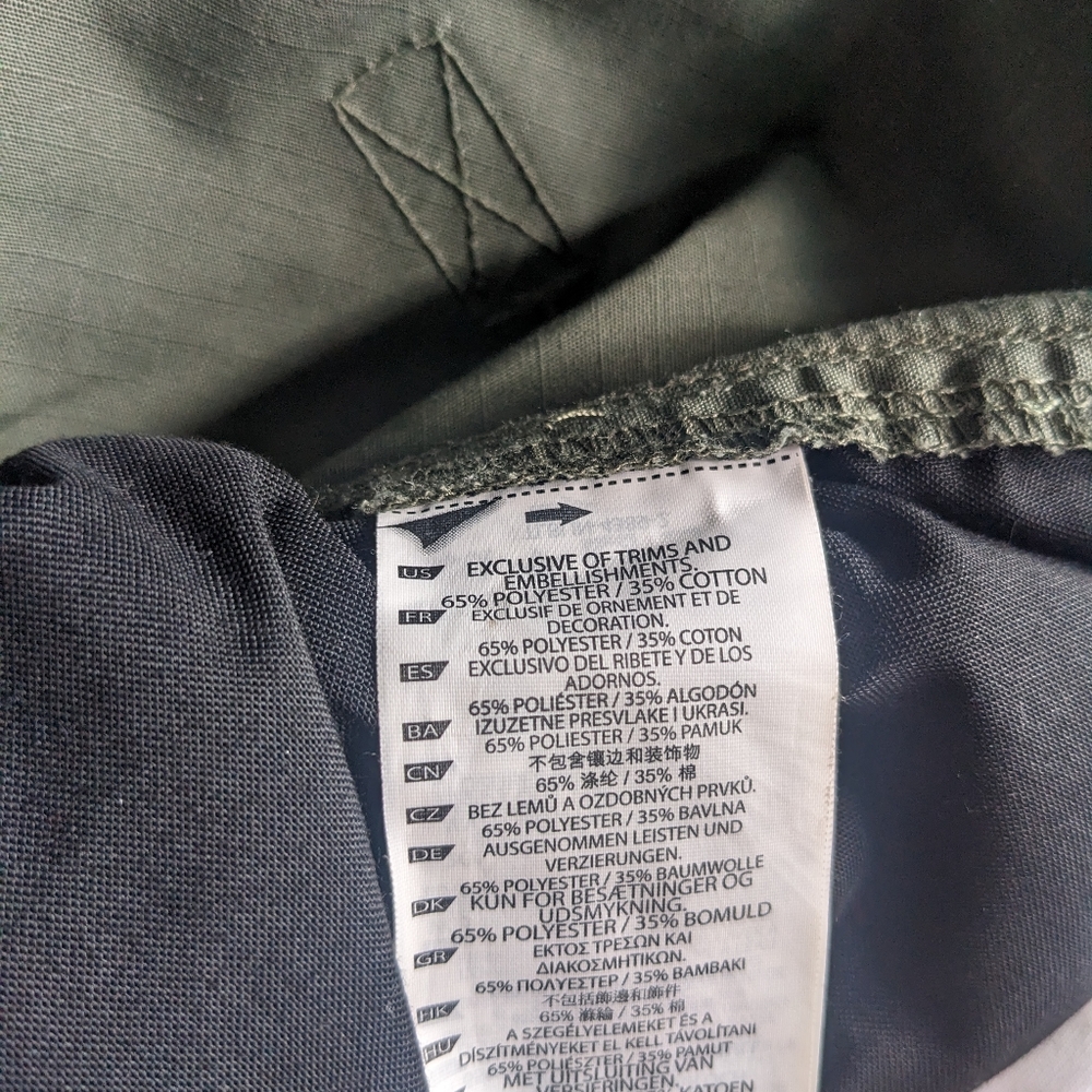 Men's Cargo Shorts (40) - Picture 5 of 8